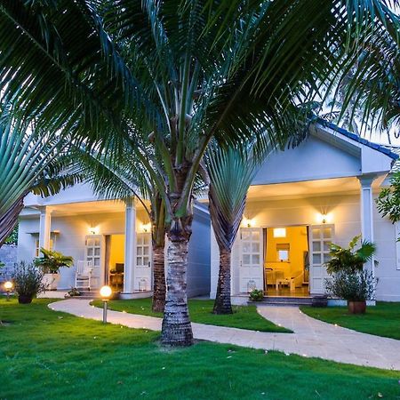 Fleur De Vie Bungalows Ap Thien Son Eksteriør billede